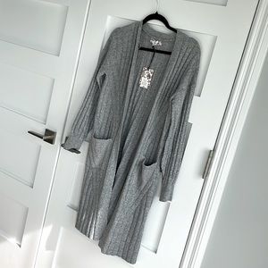 Long Sweater Cartigan Size small gray